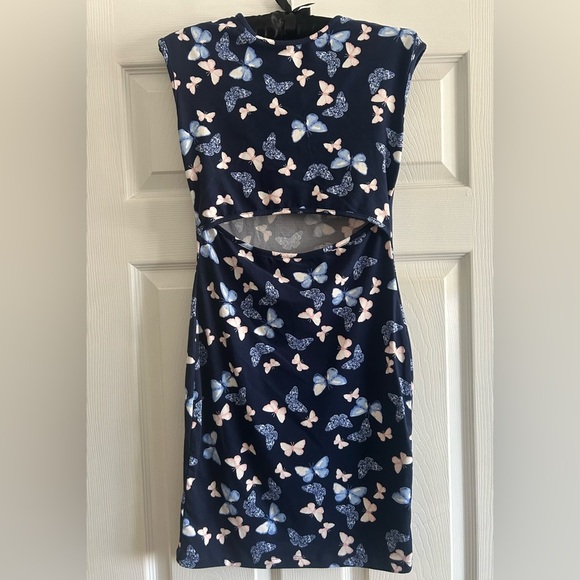 Popular 21 Beautiful Navy Butterfly Print Dress with Midriff Slit Sz Med EUC - Picture 1 of 5